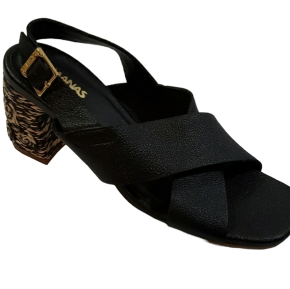 Kaanas~Size 6~Black Leather Sandals Java-Blk. - Picture 2 of 11